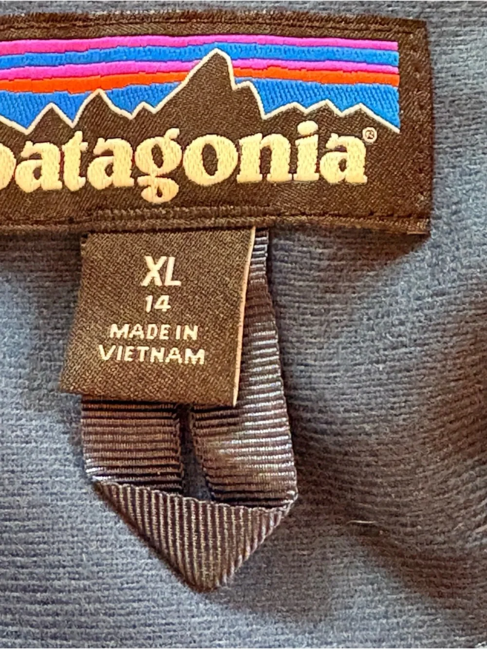 Patagonia Navy Waterproof H2NO Hooded Jacket with Pink Zip Pulls Sz XL